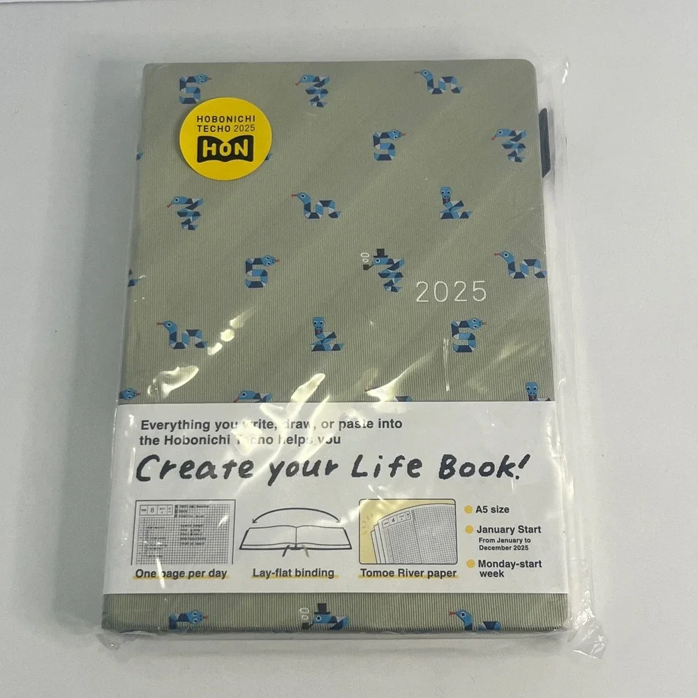 Hobonichi Techo HON 2025 A5 Planner Bow & Tie Snake Toy January Start Monday
